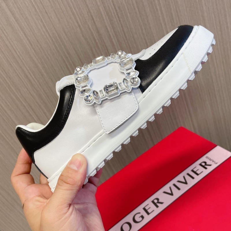 Roger Vivier Casual Shoes